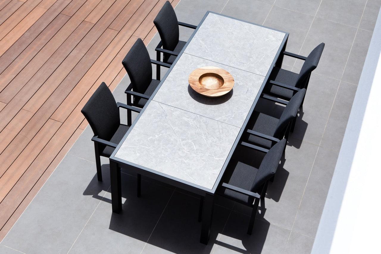 BOLT | DINING TABLE - Divano